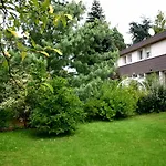 Restaurant Logis La Palette Hotell 3*