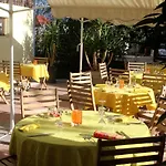 酒店 Restaurant Logis La Palette