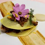 Restaurant Logis La Palette Hotell