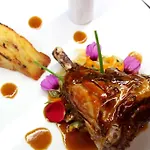 Restaurant Logis La Palette Hotell