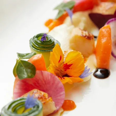 Restaurant Logis La Palette Hotel