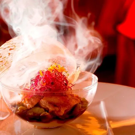 Hotell Logis Restaurant La Palette 3*
