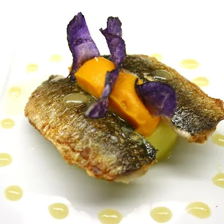 Hotel Restaurant Logis La Palette 3*