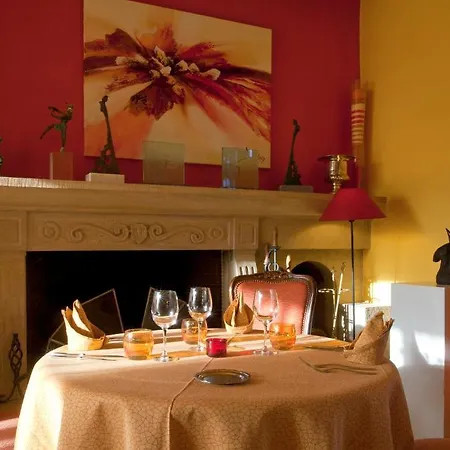 Hotell Logis Restaurant La Palette