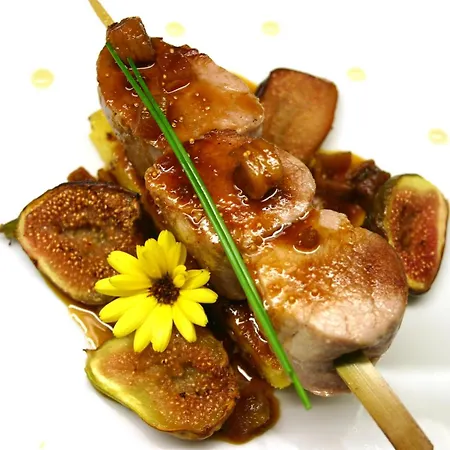 Logis Restaurant La Palette Hotell