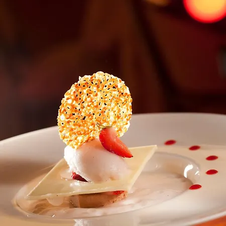 호텔 Logis Restaurant La Palette 3*