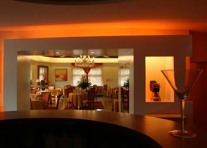 Restaurant Logis La Palette Hotell 3*